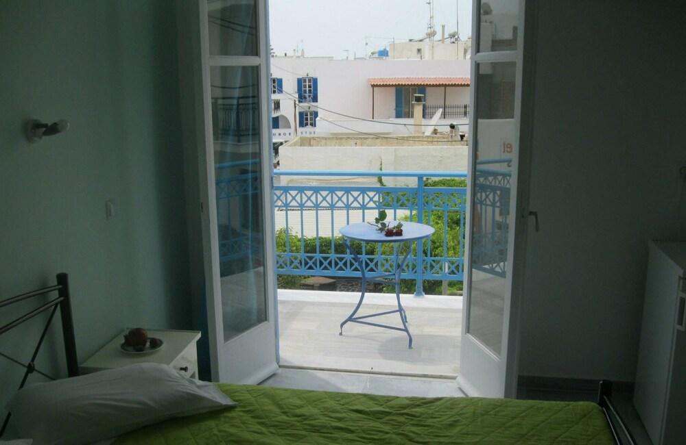 Very-Kokkos Pension 2 Naxos City エクステリア 写真
